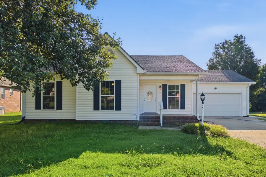 234 Putter Point Dr, Gallatin, TN 37066 - #2