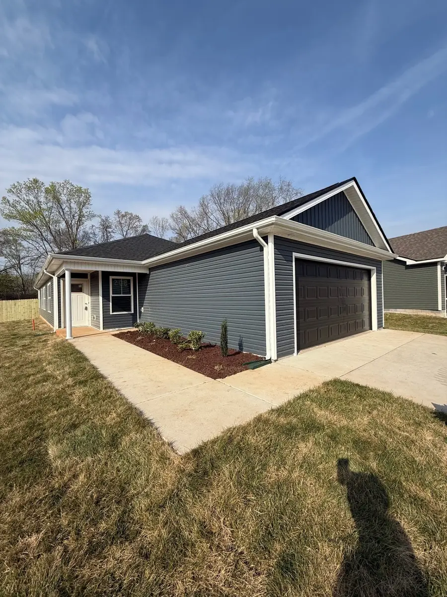 2663 Scott Dr, Clarksville, TN 37042 - #2