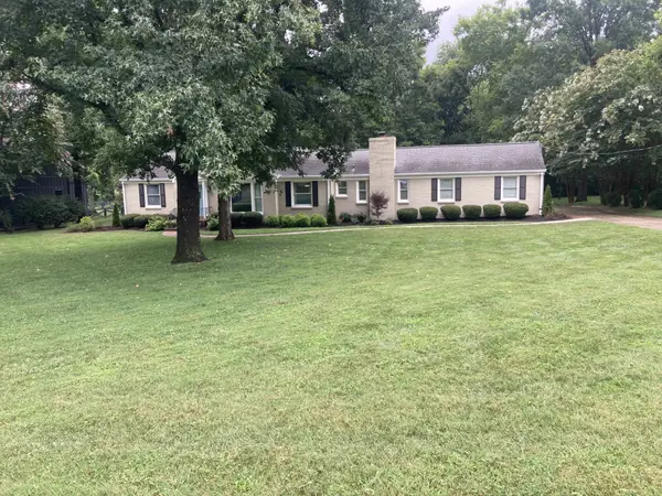 206 W Meade Dr, Nashville, TN 37205