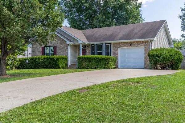 3234 Tabby Dr, Clarksville, TN 37042