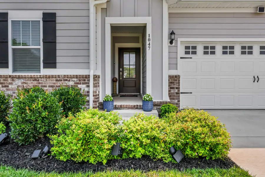 1047 Ross Farms Blvd, Clarksville, TN 37043 - #2