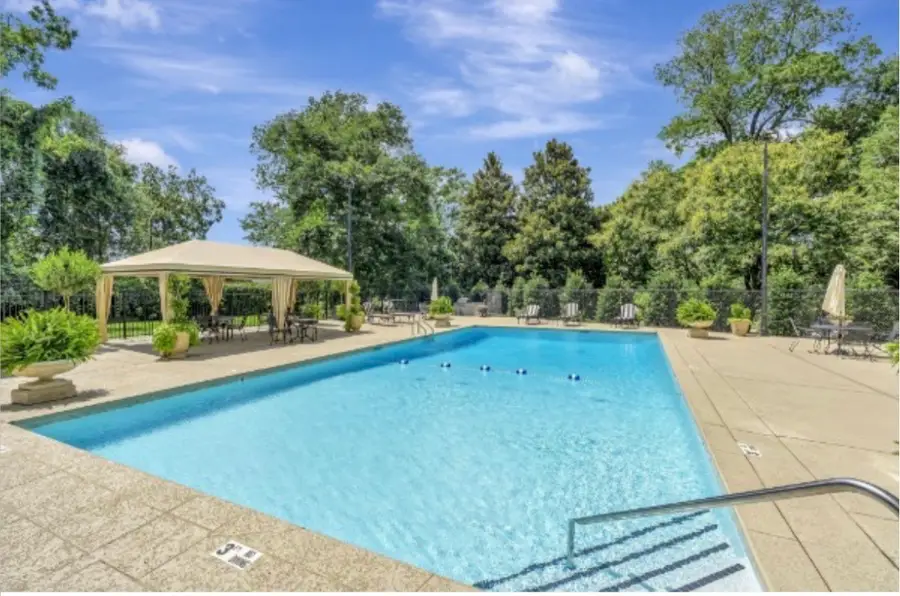 4215 Harding Pike #503, Nashville, TN 37205 - #3