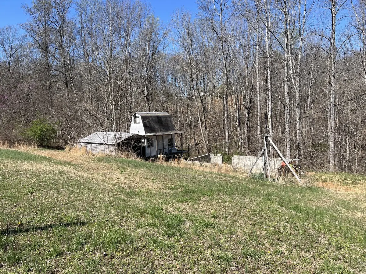 4200 Shiloh Canaan Rd, Palmyra, TN 37142 - #1