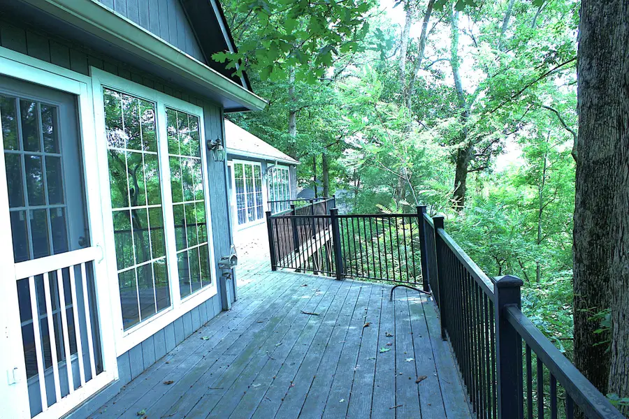 204 Red Bud Dr, Smithville, TN 37166 - #2