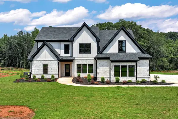 150 Blissful Ln, Bethlehem, GA 30620