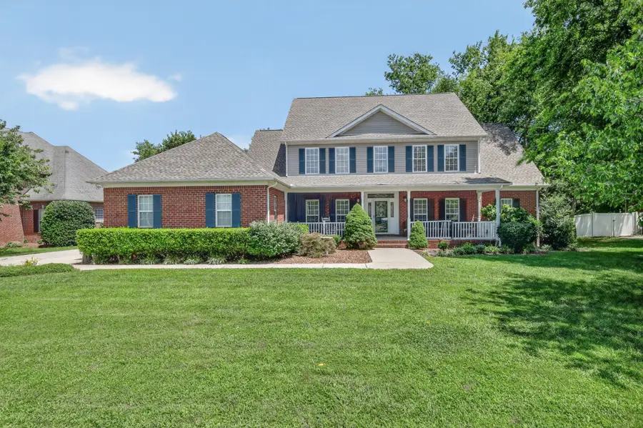 1040 Shoreham St, Murfreesboro, TN 37130 - #3