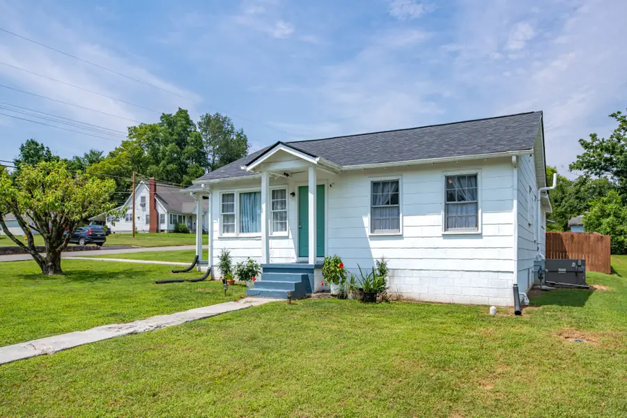 504 Lincoln St, Pulaski, TN 38478 - #2