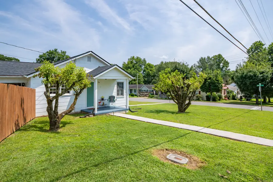 504 Lincoln St, Pulaski, TN 38478 - #3