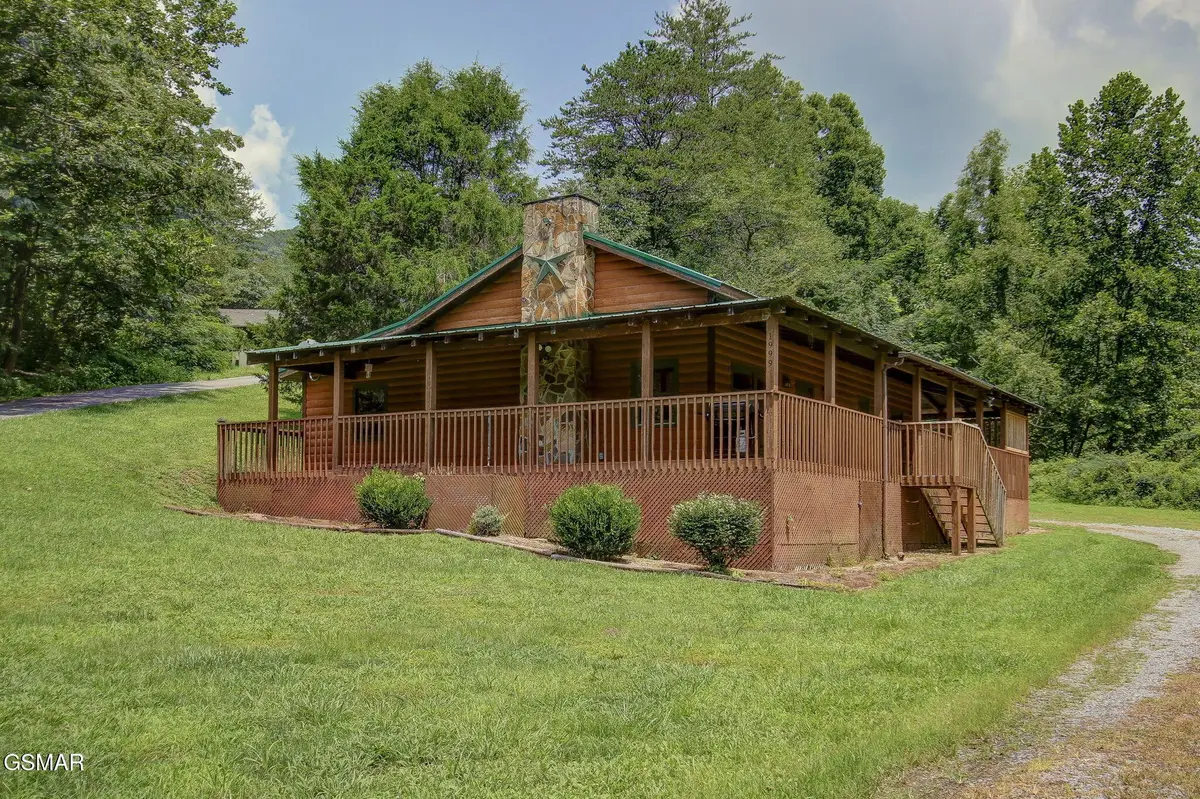 1999 E Mountain View Way, Sevierville, TN 37862 - #1