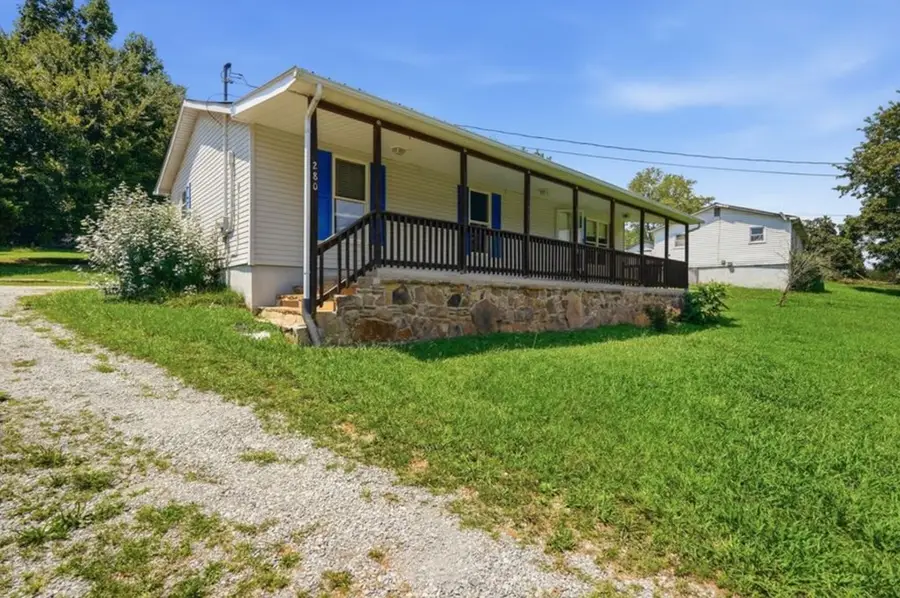 280 Middle Dr, Sparta, TN 38583 - #3