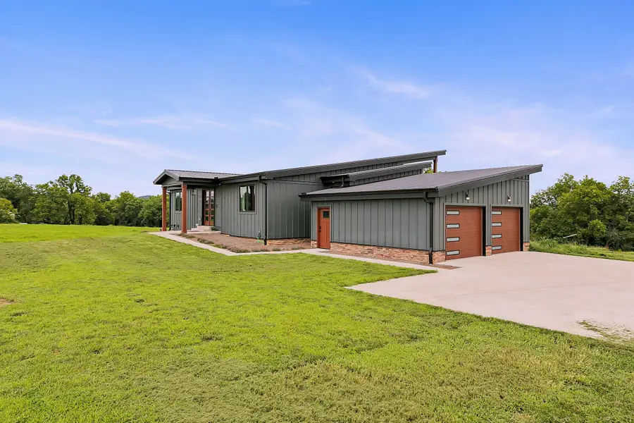 303 S Dry Fork Rd, Gallatin, TN 37066 - #3