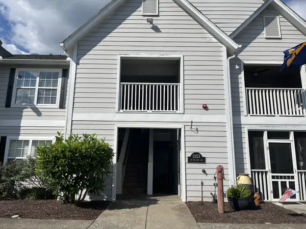 1353 Highway 12 S #102, Ashland City, TN 37015