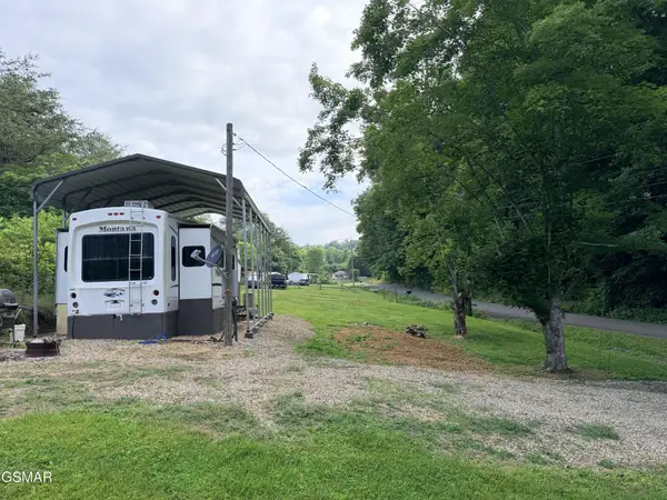 1361 Lower English Creek Road, Newport, TN 37821