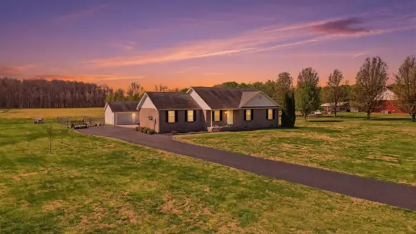 2877 Sixteenth Model Rd, Manchester, TN 37355