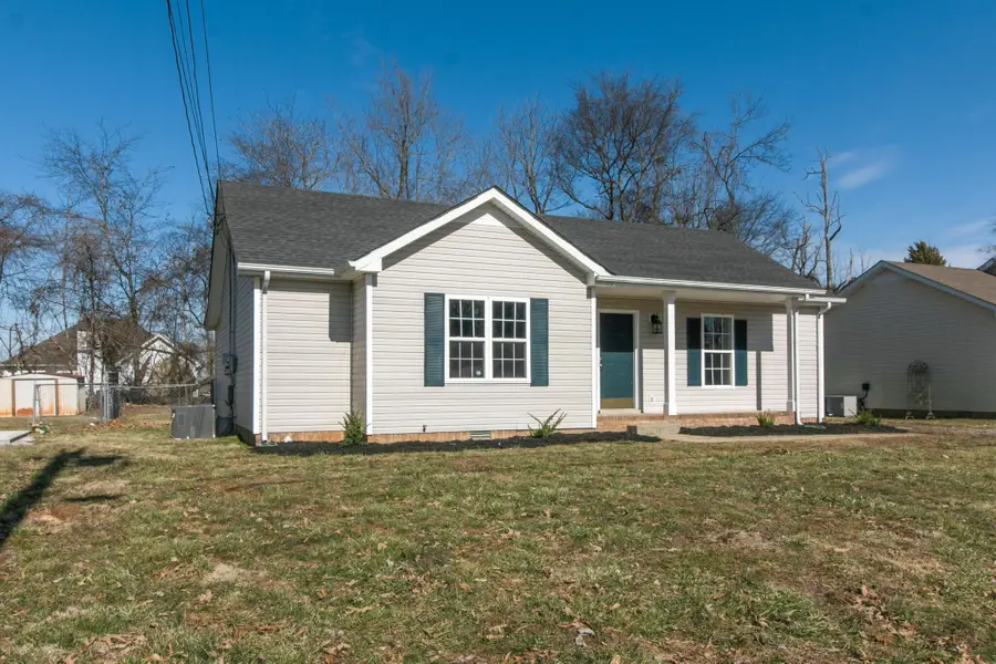 341 Erie Dr, Clarksville, TN 37040 - #2