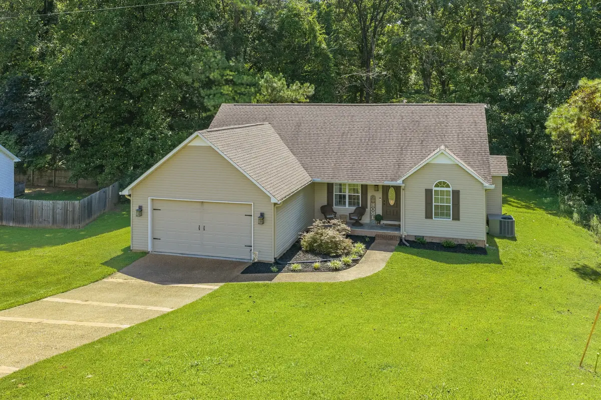 44 Stonehedge Dr, Lexington, TN 38351 - #1