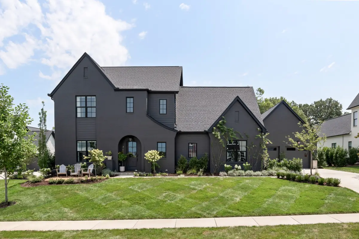 7124 Newfields Ct, College Grove, TN 37046 - #1