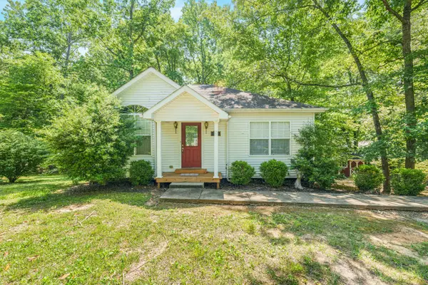 90 Happy Run Rd, Scottsville, KY 42164