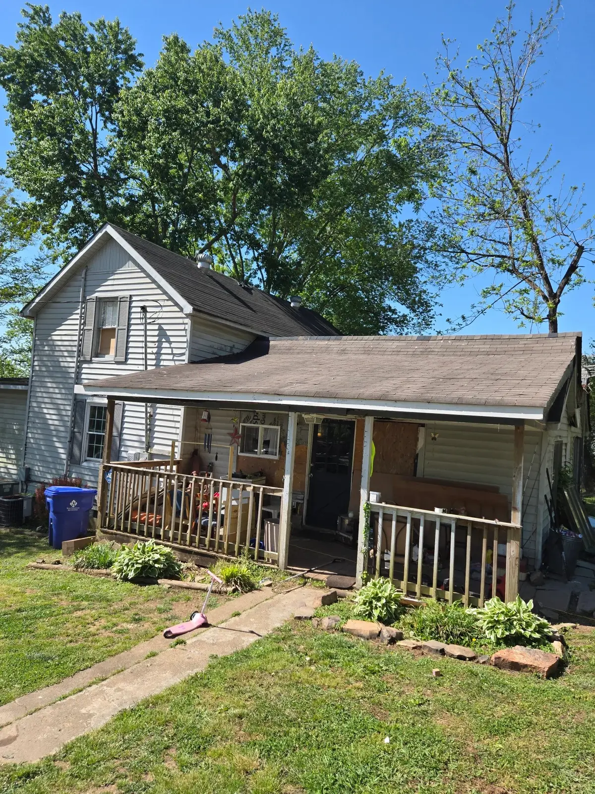 301 S Wilder Ave, Rockwood, TN 37854 - #1