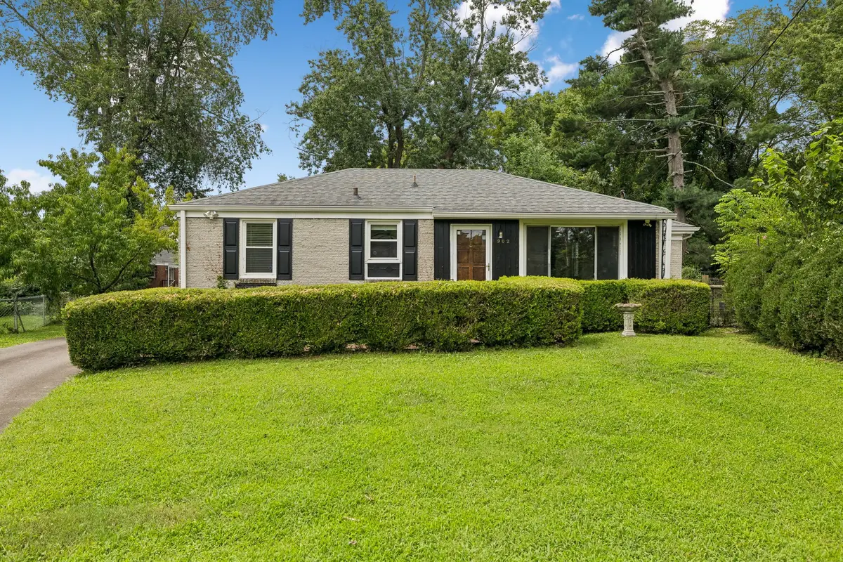 902 Mcmahan Ave, Nashville, TN 37216 - #1