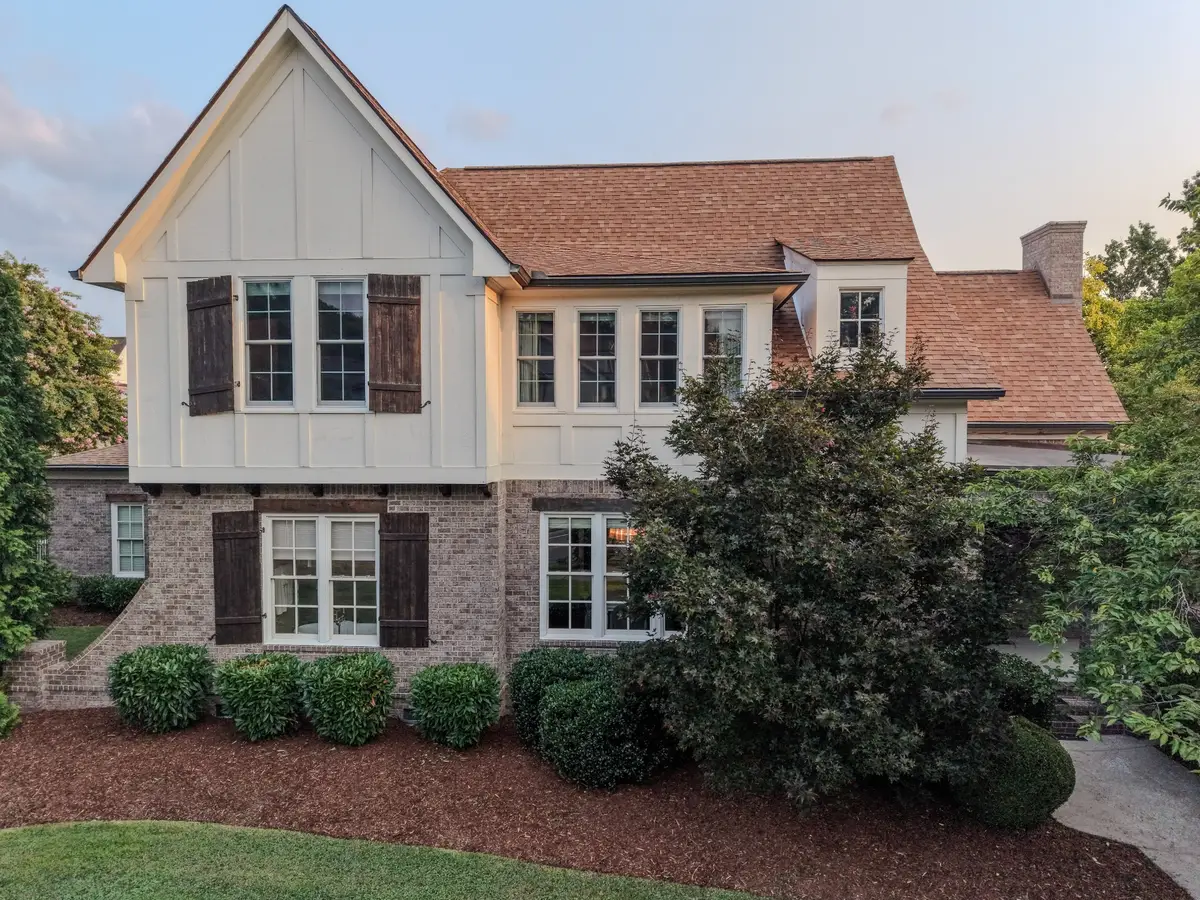 1749 Glen Echo Rd, Nashville, TN 37215 - #1