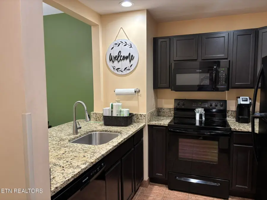 225 Collier Drive #1313, Sevierville, TN 37862 - #2
