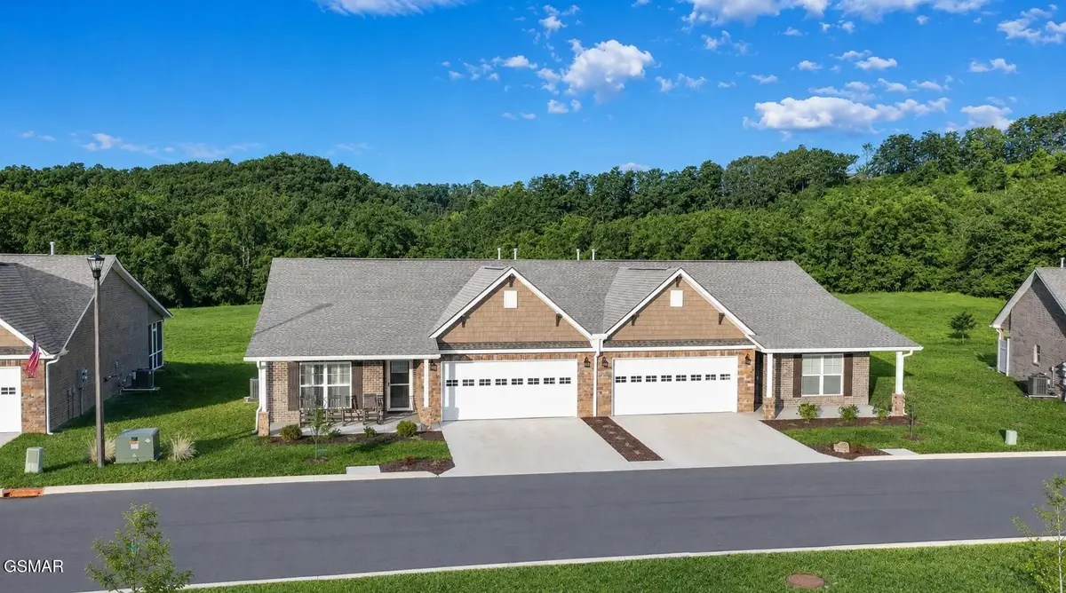 712 Snowflower Circle, Pigeon Forge, TN 37863 - #1