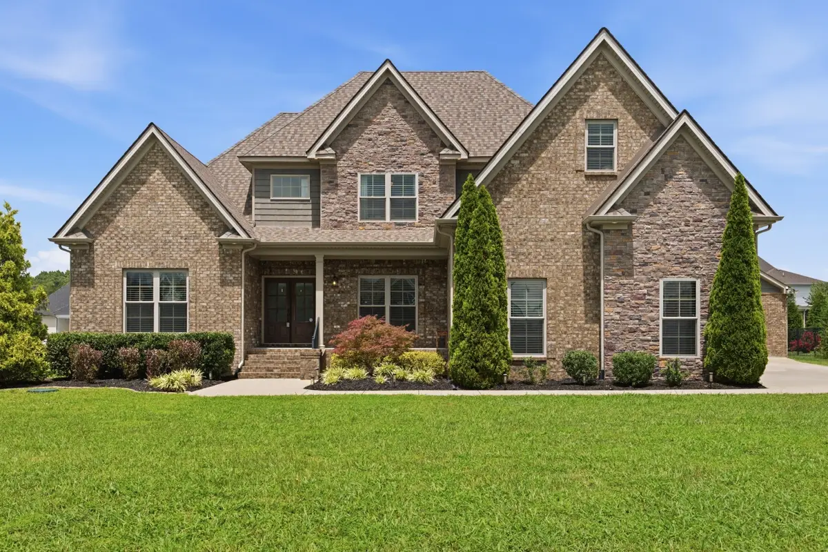 190 Beverly Randolph Dr, Murfreesboro, TN 37129 - #1