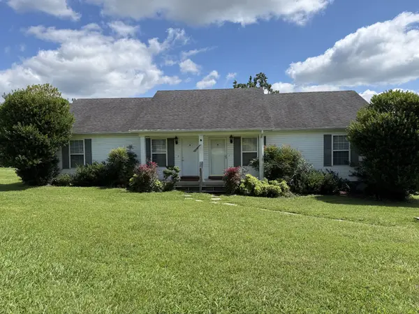 399 E Biggs Rd, Portland, TN 37148