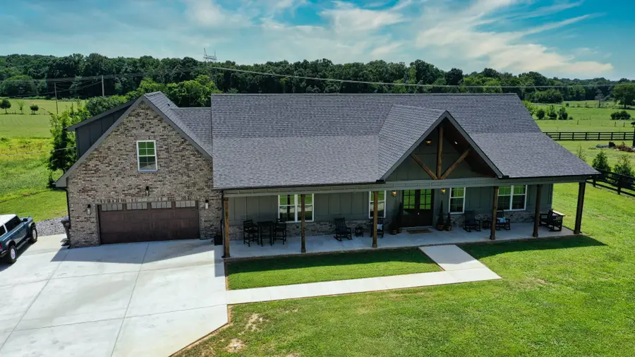 237 Burns Rd, Shelbyville, TN 37160 - #3
