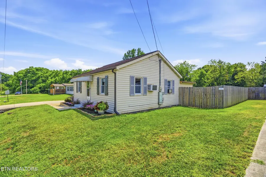 104 County Farm Rd, Maryville, TN 37801 - #3
