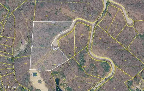 22 Twin Feathers Dr, Rockwood, TN 37854