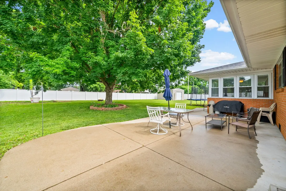 3424 Leland Cir, Hopkinsville, KY 42240 - #1