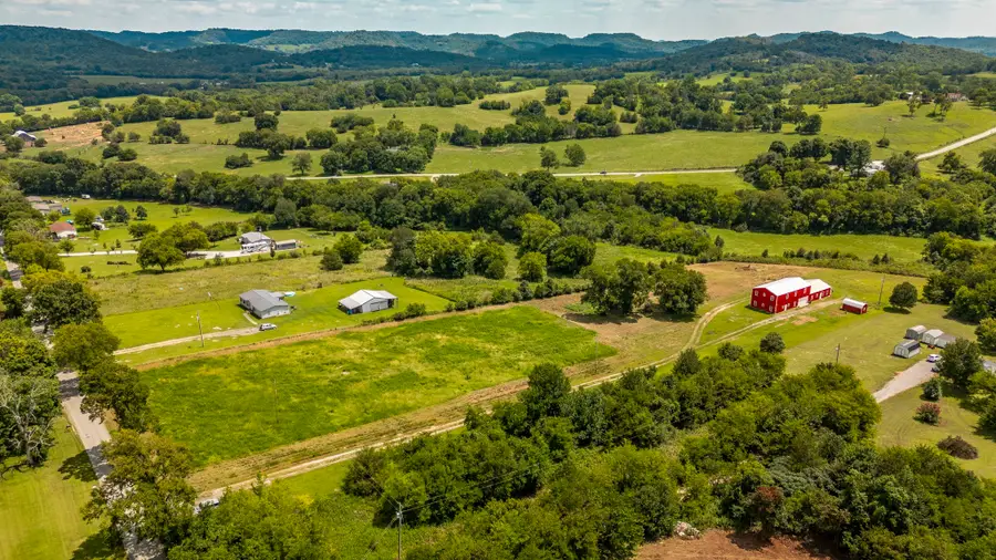 315 Duncan Rd, Hartsville, TN 37074 - #3