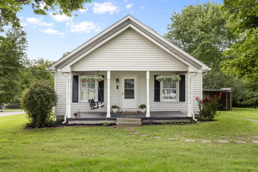 1357 Main St, Greenbrier, TN 37073 - #2