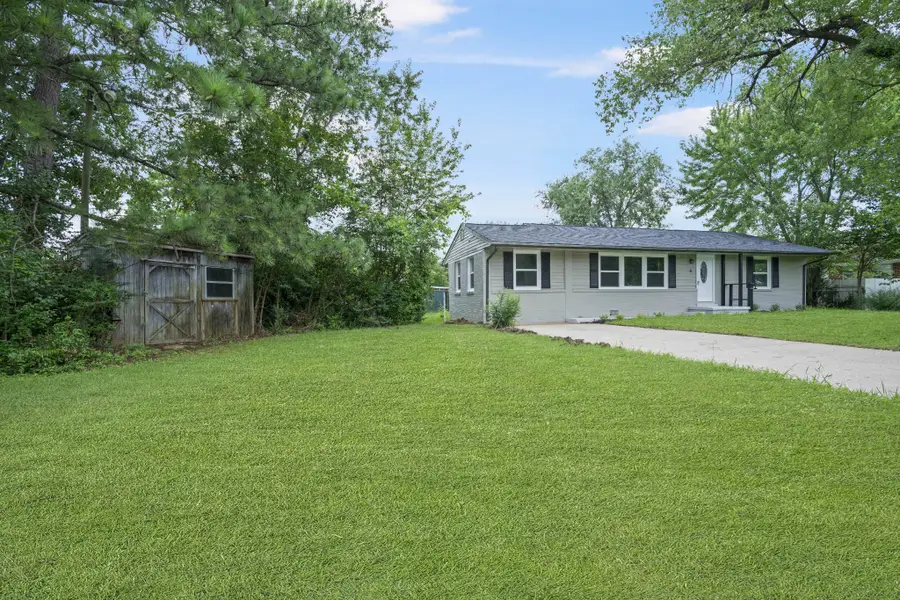 6 E Bel Air Blvd, Clarksville, TN 37042 - #3