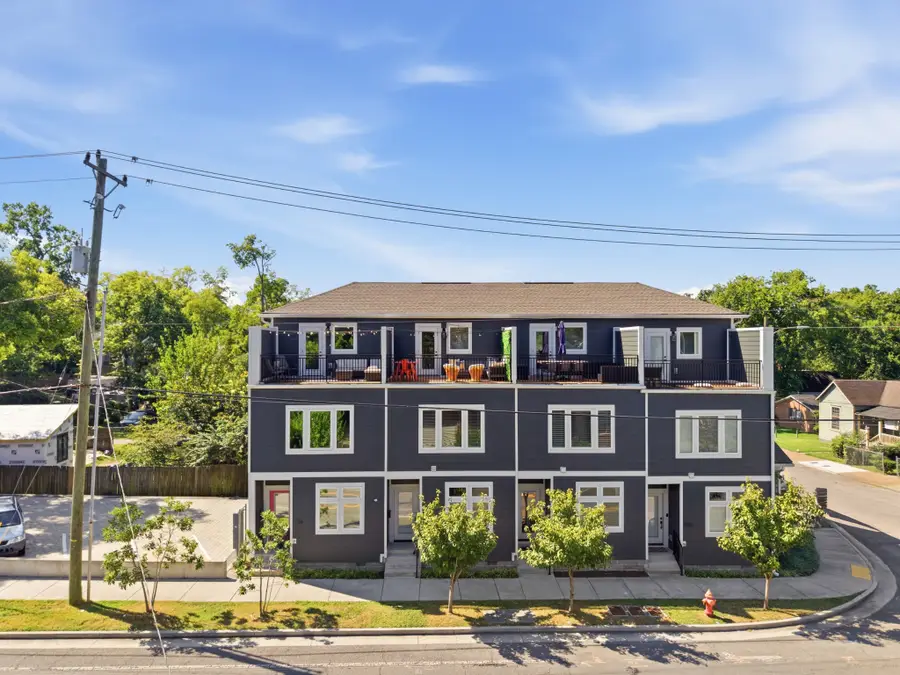 334 Douglas Ave, Nashville, TN 37207 - #2
