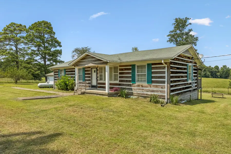 2362 Fall River Rd, Goodspring, TN 38460 - #2