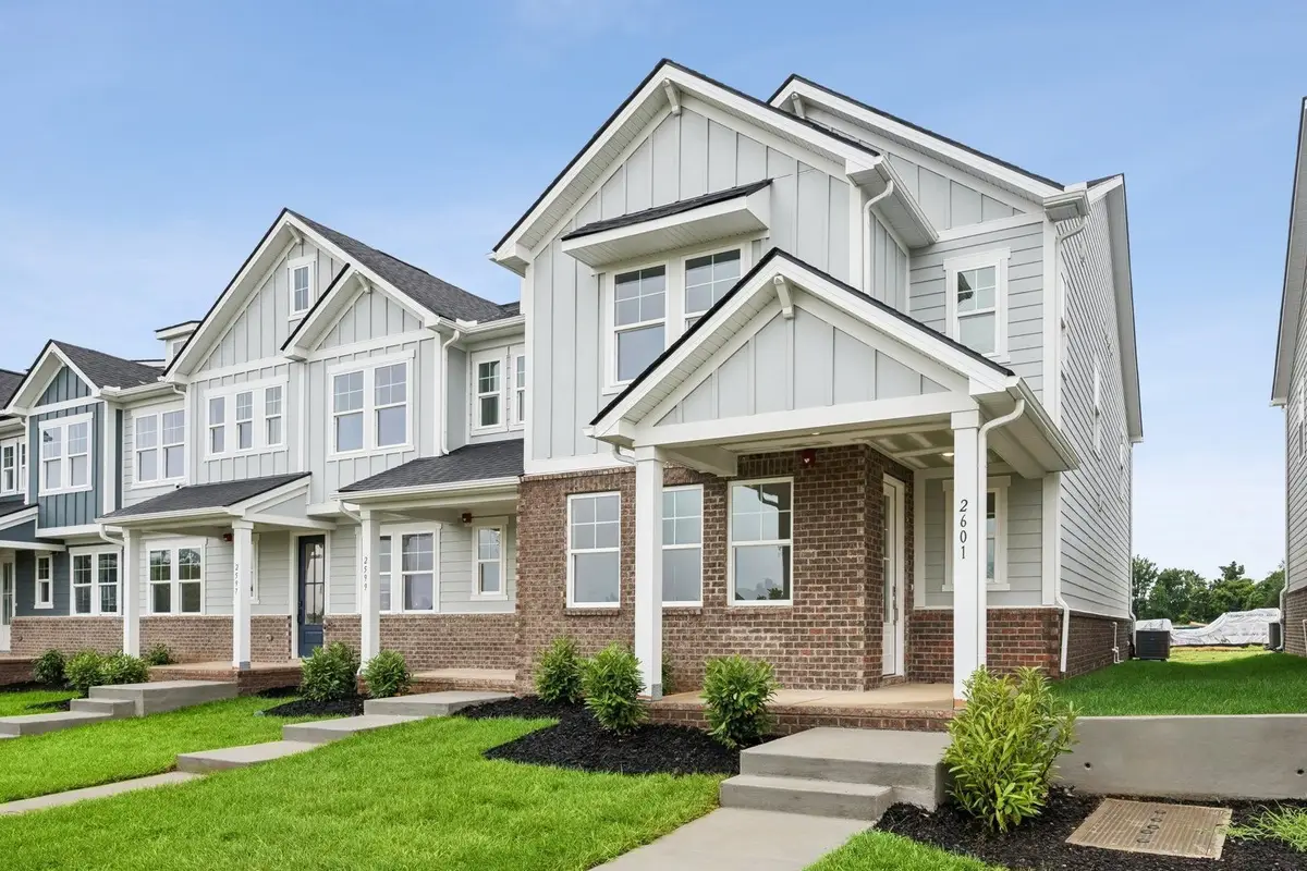 2581 Peaceful Valley Dr, Columbia, TN 38401 - #1