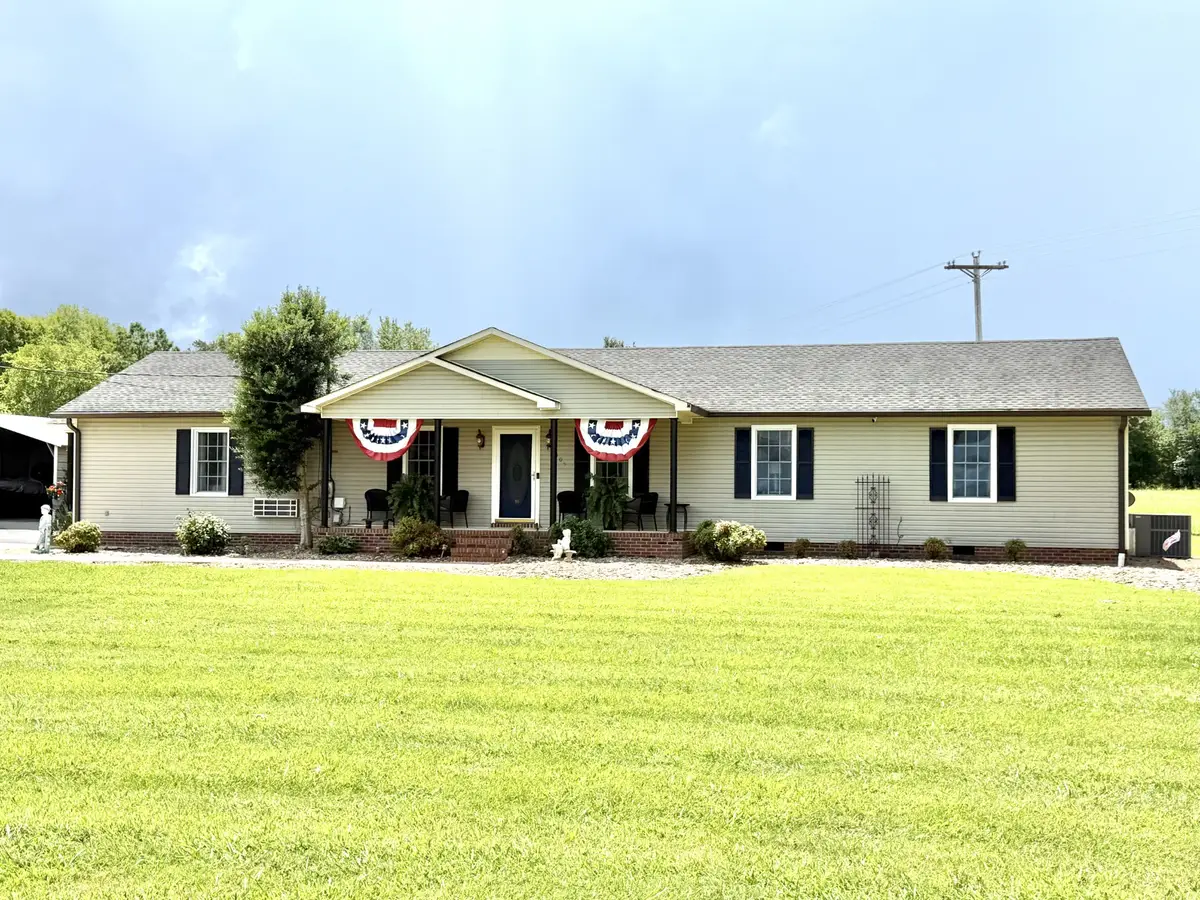 1305 Horseshoe Dr, Lewisburg, TN 37091 - #1