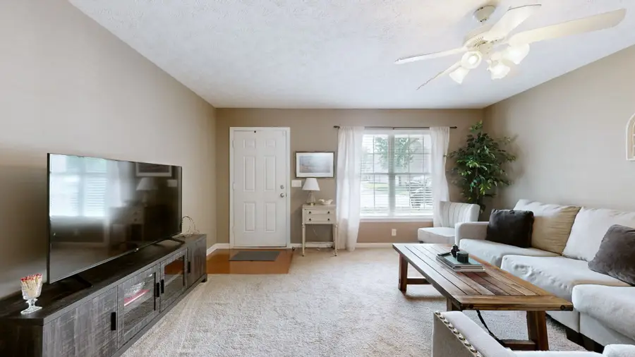 1313 Amsterdam Ct, Murfreesboro, TN 37130 - #2