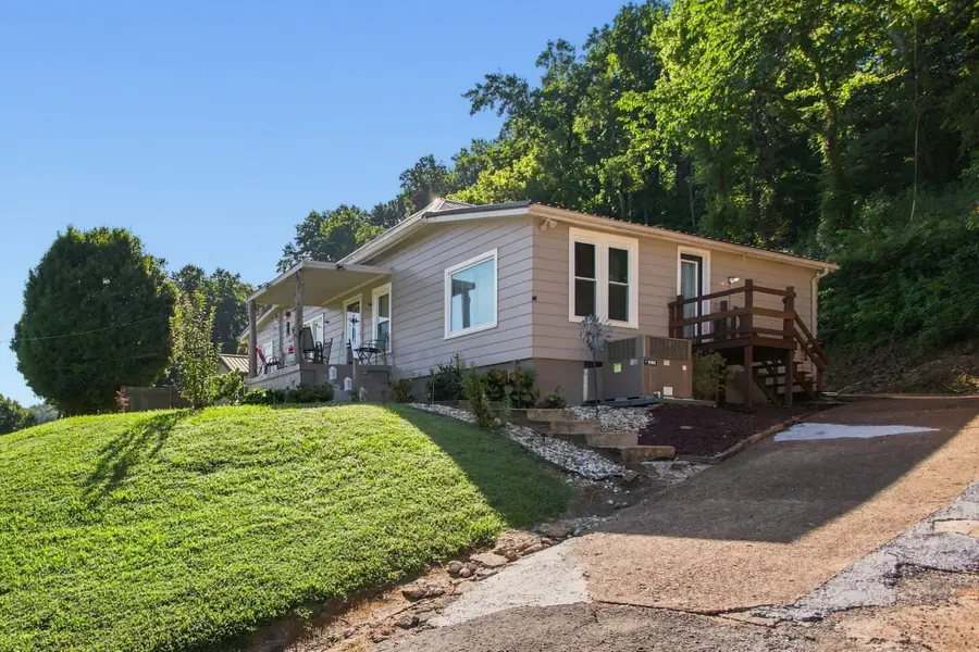 8565 Lawrenceburg Hwy, Mount Pleasant, TN 38474 - #3