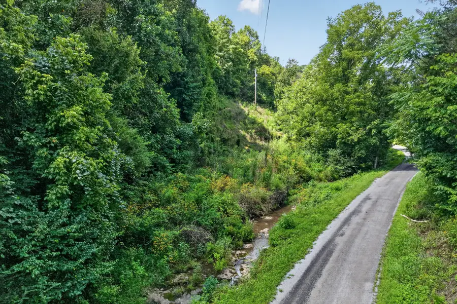 2949 Wilmouth Creek Rd, Liberty, TN 37095 - #2