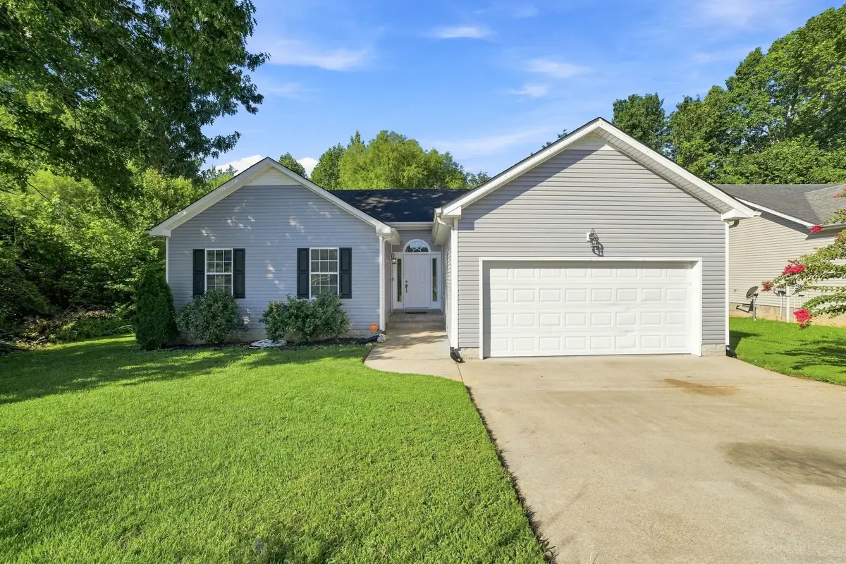 1672 Parkside Dr, Clarksville, TN 37042 - #1