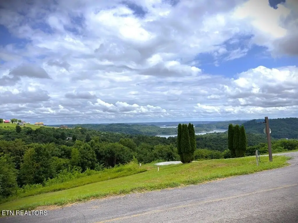 15 Swan Ridge Rd, Hilham, TN 38568 - #1