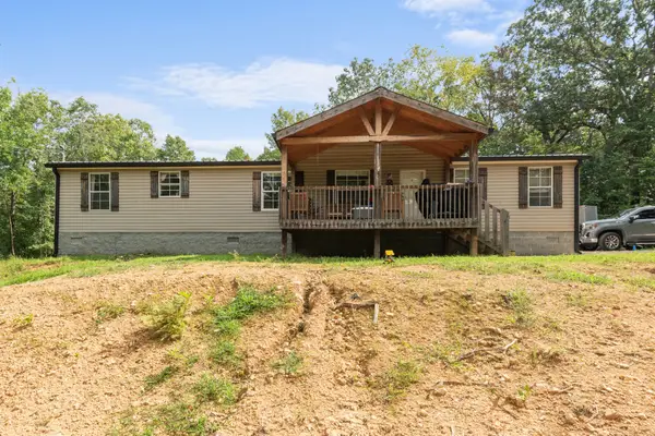 318 Lucas Ridge Ln, Waverly, TN 37185