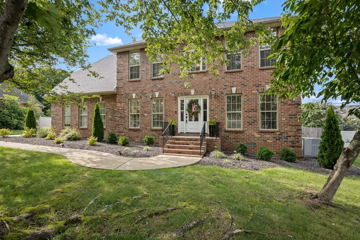 212 Comer Cir, Murfreesboro, TN 37128 - #1