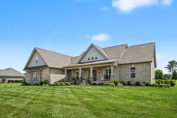 8002 Traditions Ln, Columbia, TN 38401