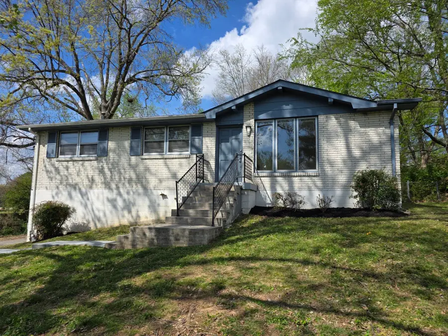 125 Curtis Cross Roads, Hendersonville, TN 37075 - #2