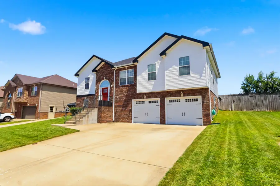 141 Kingstons Cv, Clarksville, TN 37042 - #3